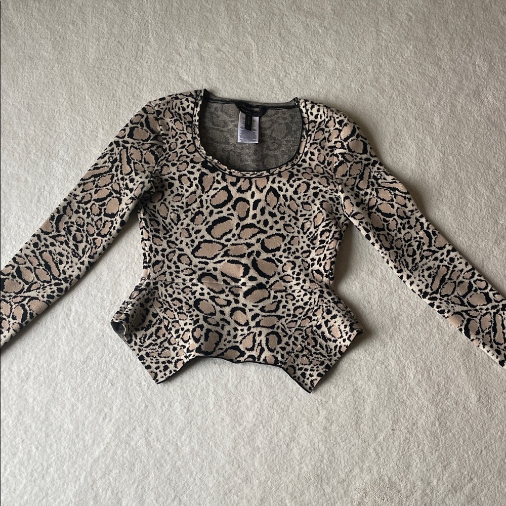 BCBGMaxAzria Beige and Black Leopard-Print Long Sleeve Peplum Top